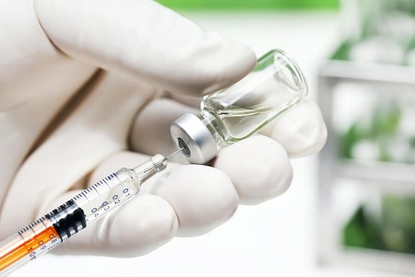 Očkování osob s chronickým onemocnění proti COVID-19