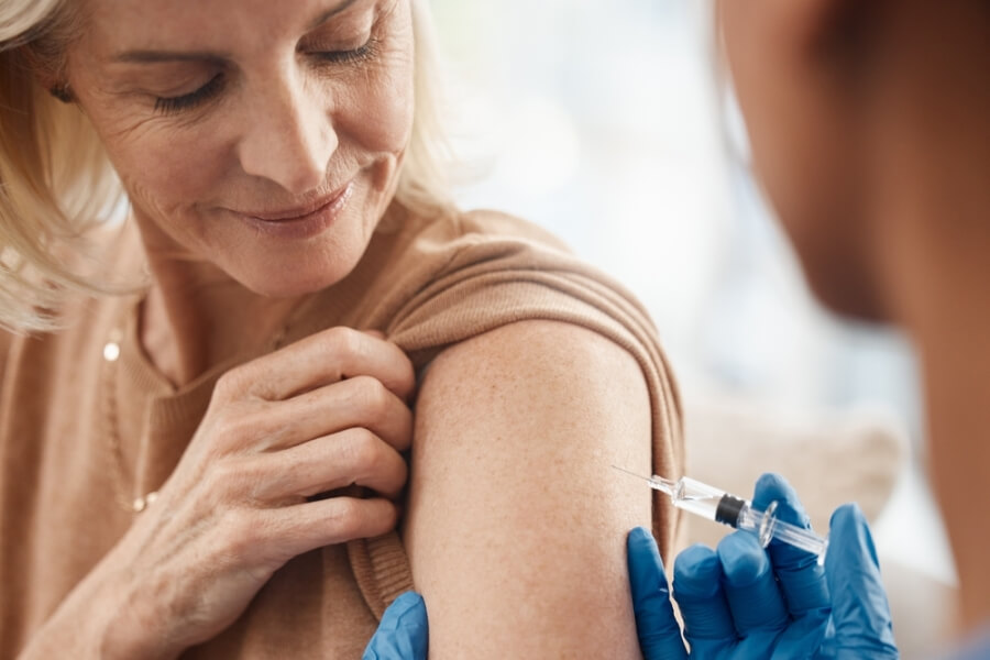 Příspěvky zdravotních pojišťoven na očkování